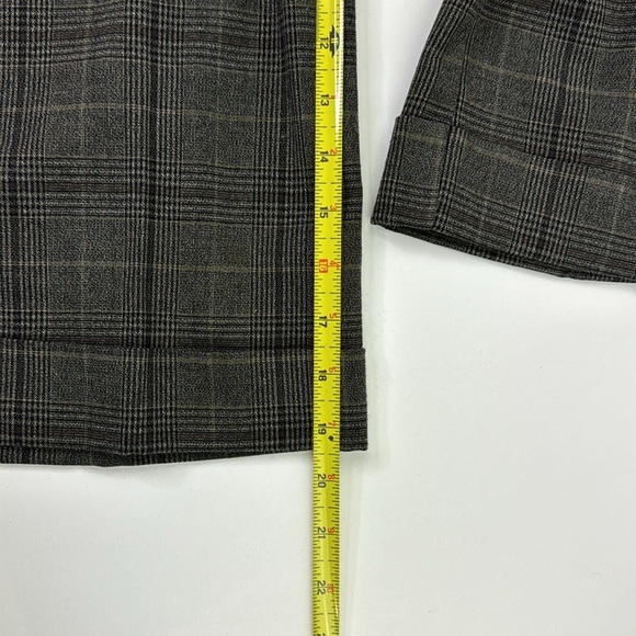 Makers  of the Original brown houndstooth check long dress shorts - Picture 5 of 9
